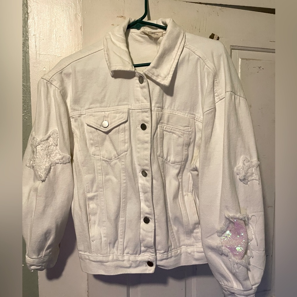 Savannah Jane Size L White Distressed Jean Jacket